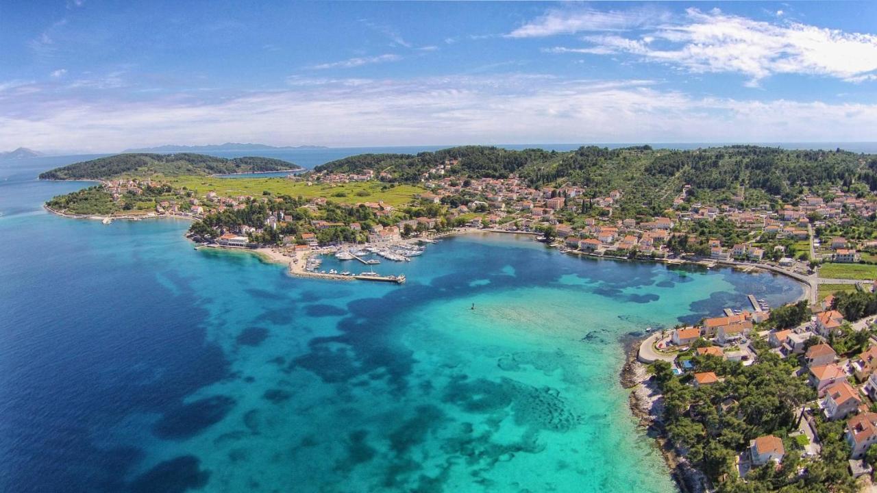 Rooms With A Parking Space Lumbarda, Korcula - 4436 Екстер'єр фото