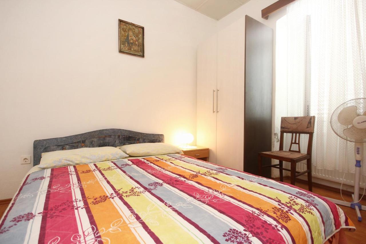 Rooms With A Parking Space Lumbarda, Korcula - 4436 Екстер'єр фото