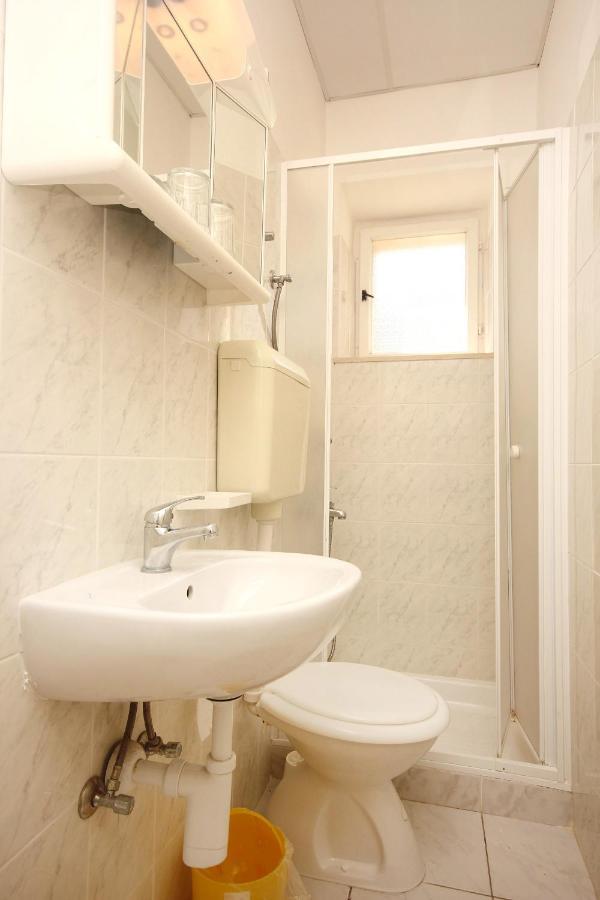 Rooms With A Parking Space Lumbarda, Korcula - 4436 Екстер'єр фото